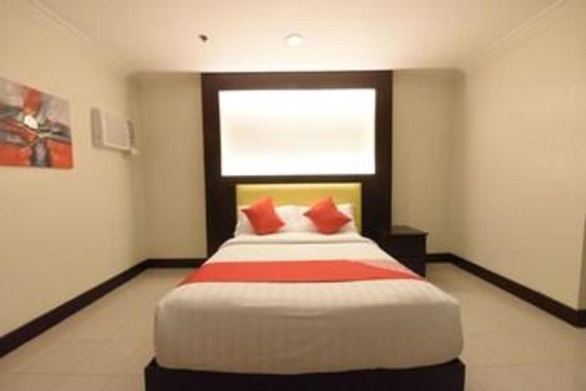 Oyo 115 Northridge Mansions Ξενοδοχείο Quezon City Εξωτερικό φωτογραφία