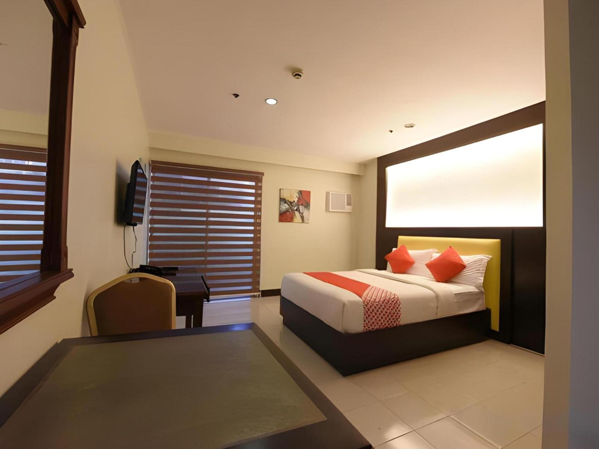 Oyo 115 Northridge Mansions Ξενοδοχείο Quezon City Εξωτερικό φωτογραφία