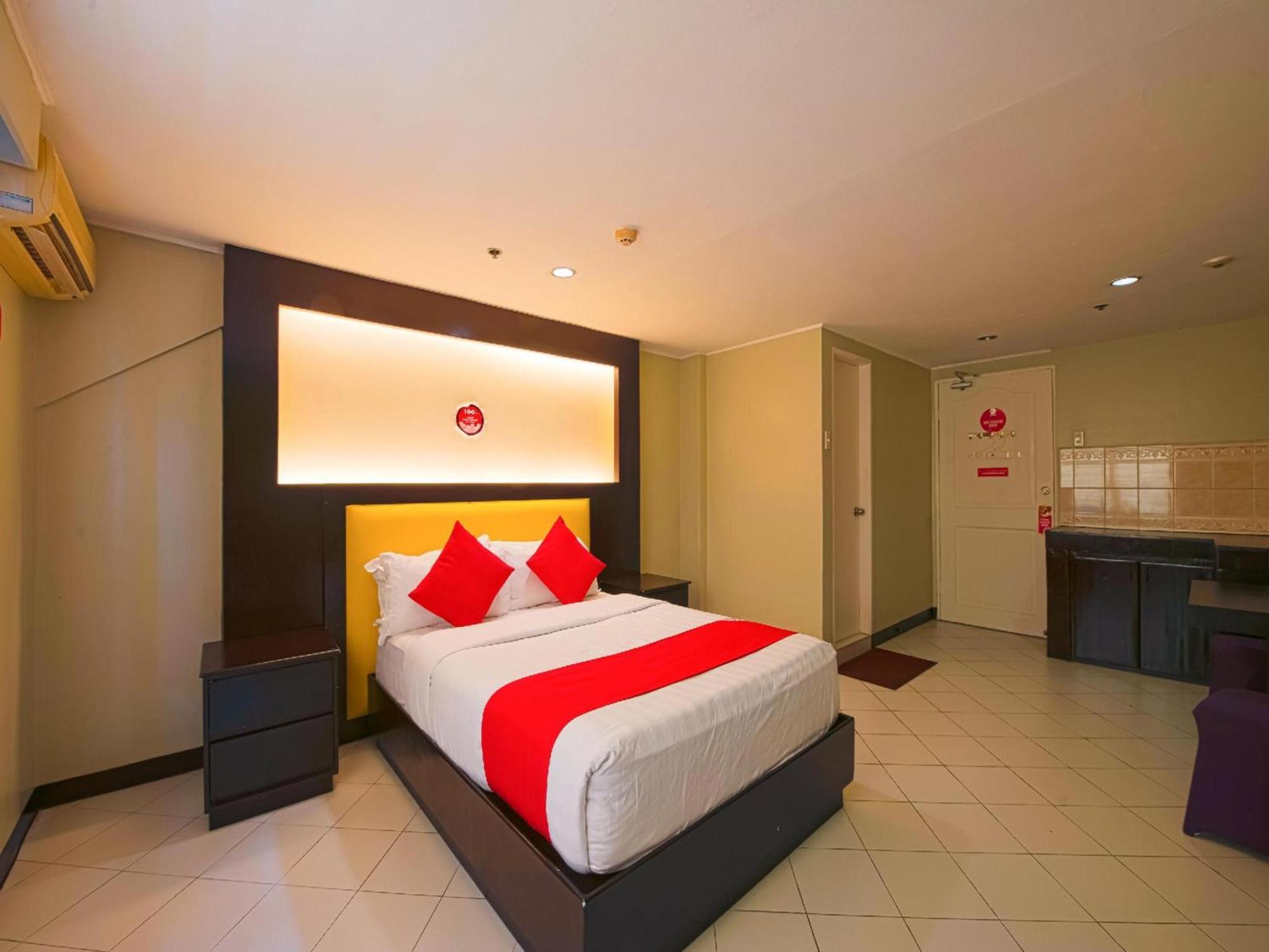 Oyo 115 Northridge Mansions Ξενοδοχείο Quezon City Εξωτερικό φωτογραφία