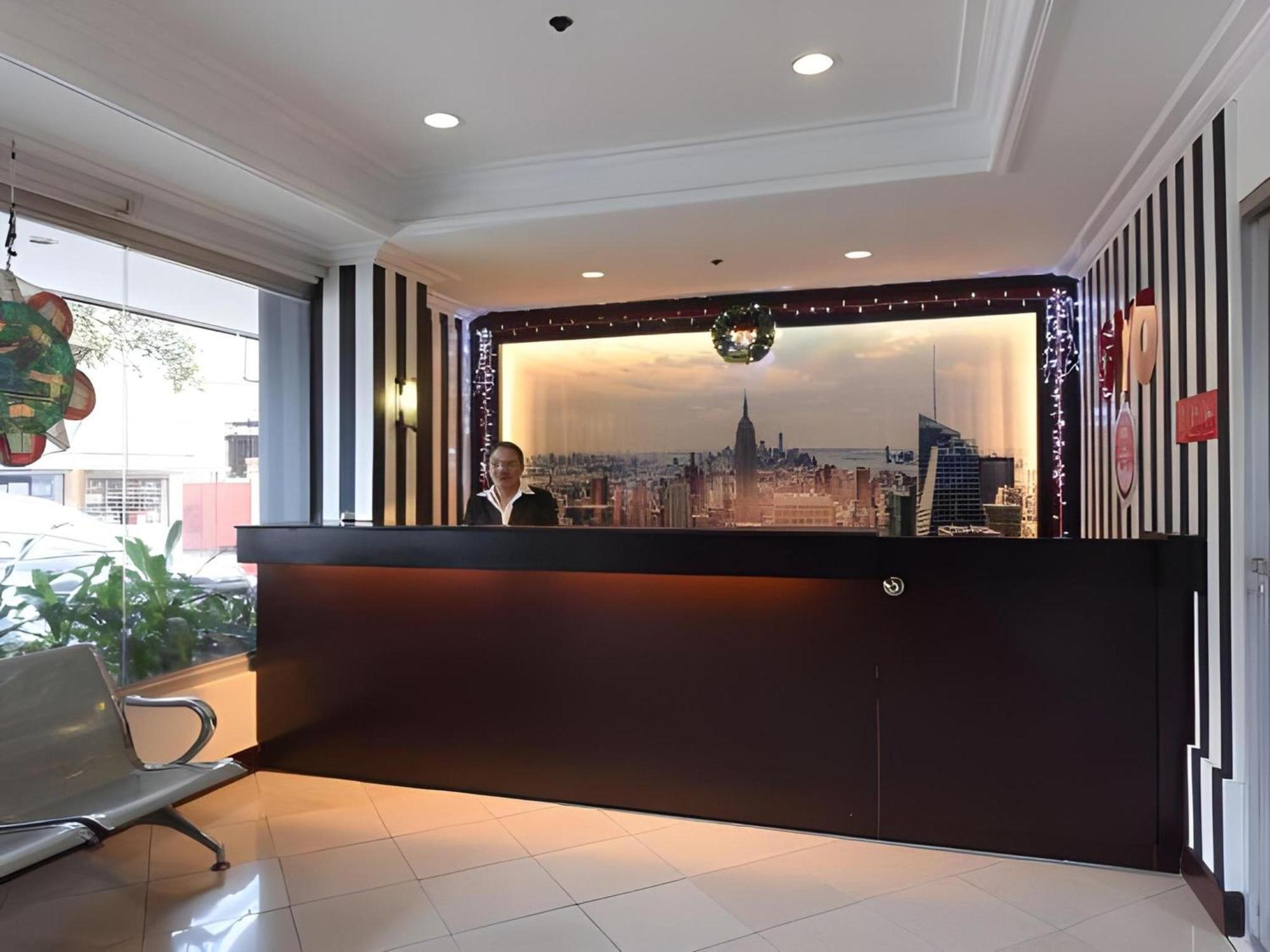 Oyo 115 Northridge Mansions Ξενοδοχείο Quezon City Εξωτερικό φωτογραφία
